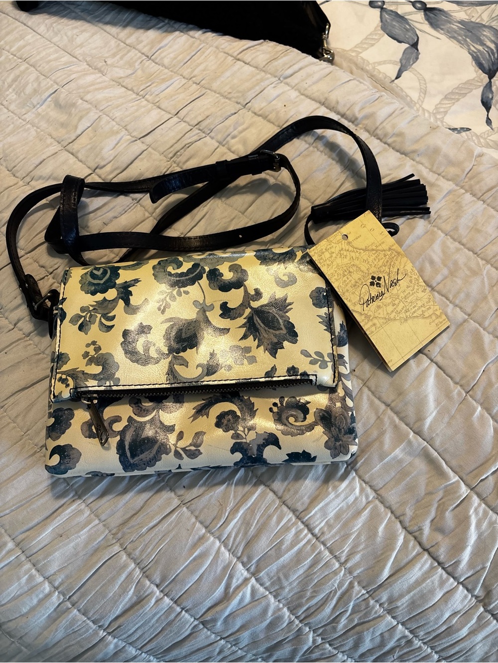 Patricia Nash Floral Crossbody Bag - Cream & Blue